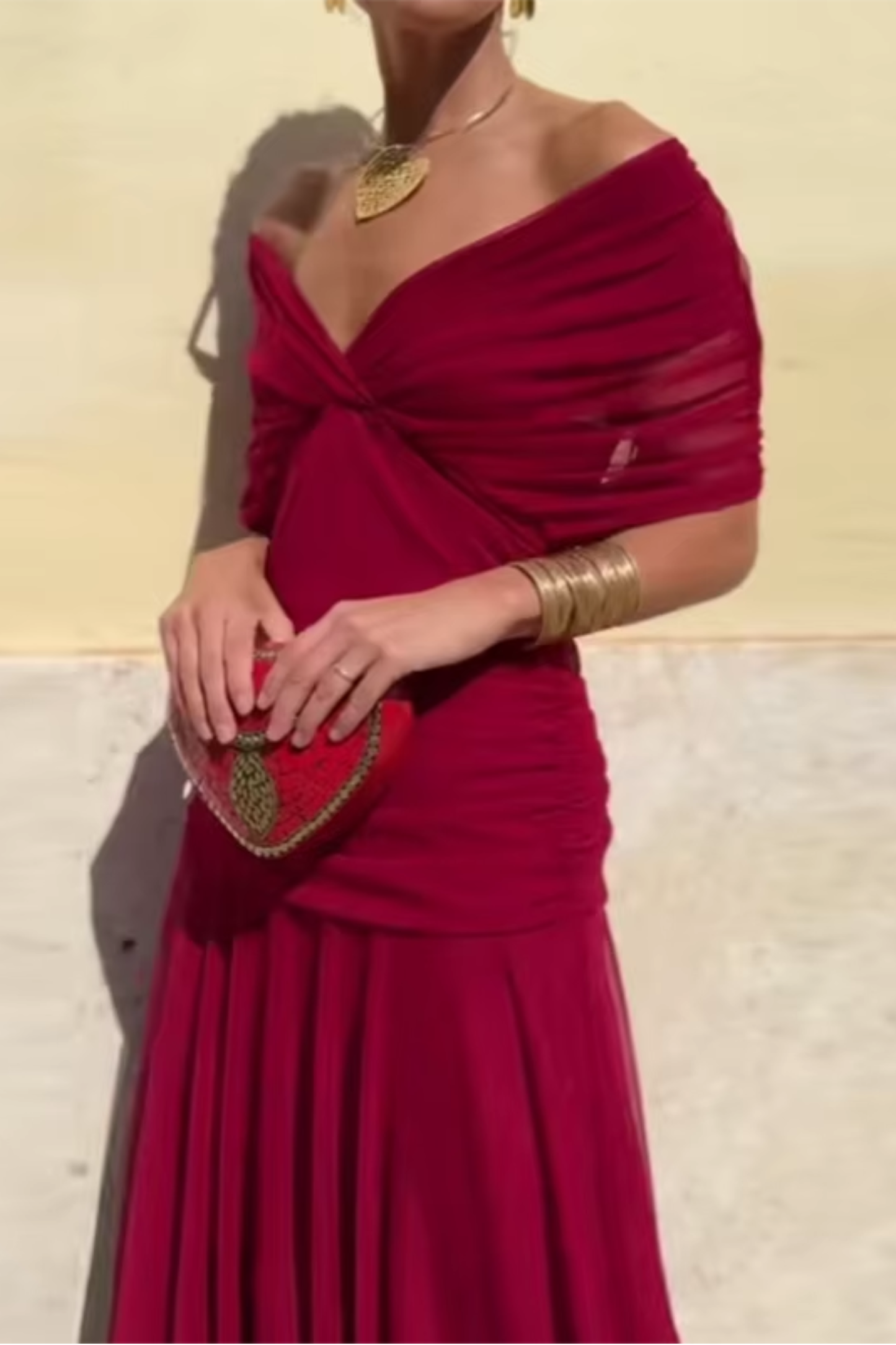 Luisa — Abito lungo da sera con scollo a V