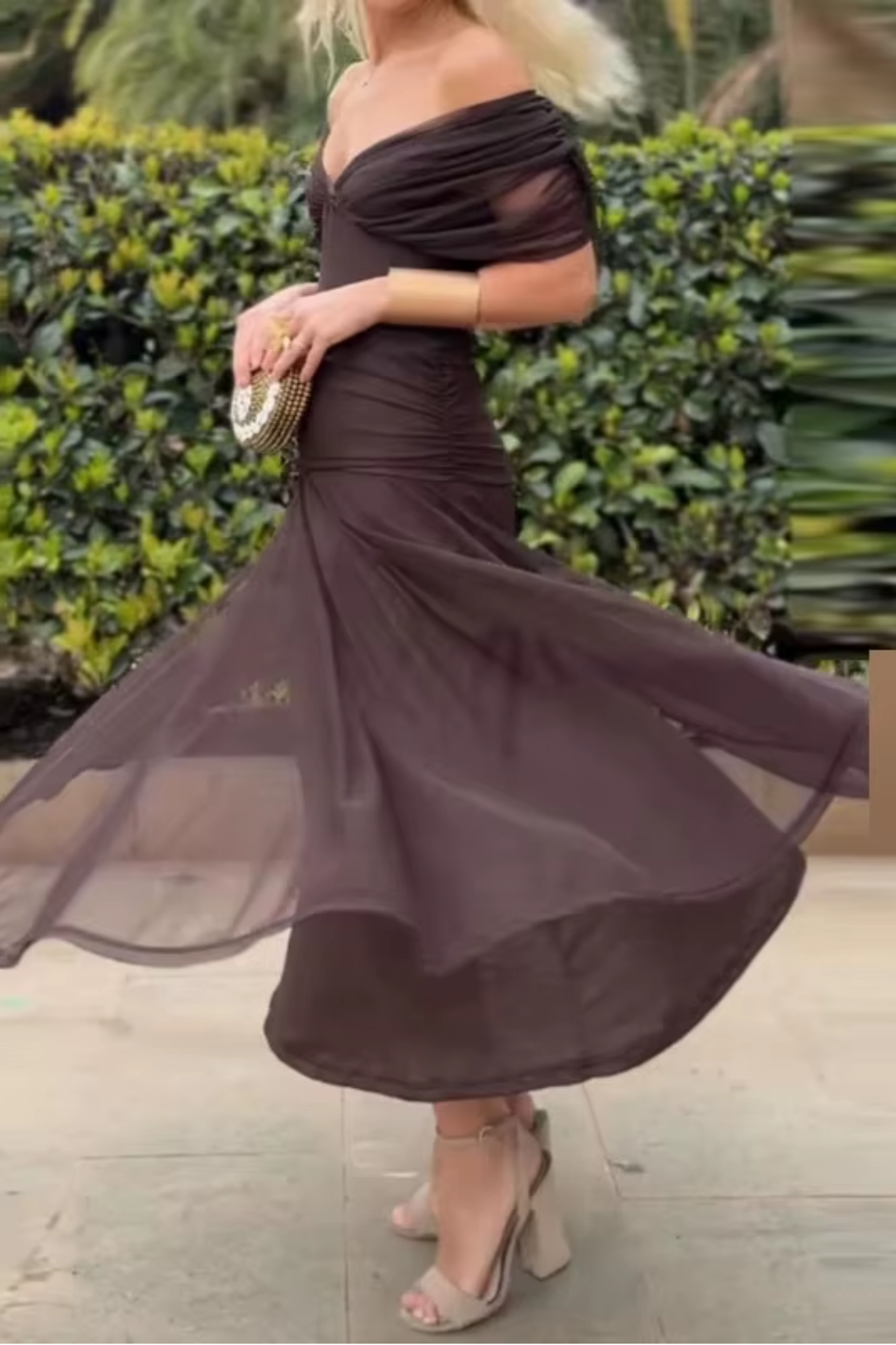 Luisa — Abito lungo da sera con scollo a V